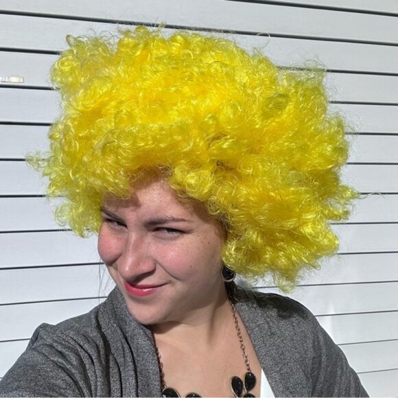Cesar Masquerade | Bright Yellow Halloween Clown Wig - Picture 3 of 11